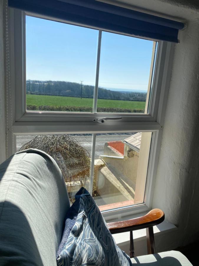 Little Hilton Farm Bed & Breakfast Haverfordwest Bagian luar foto